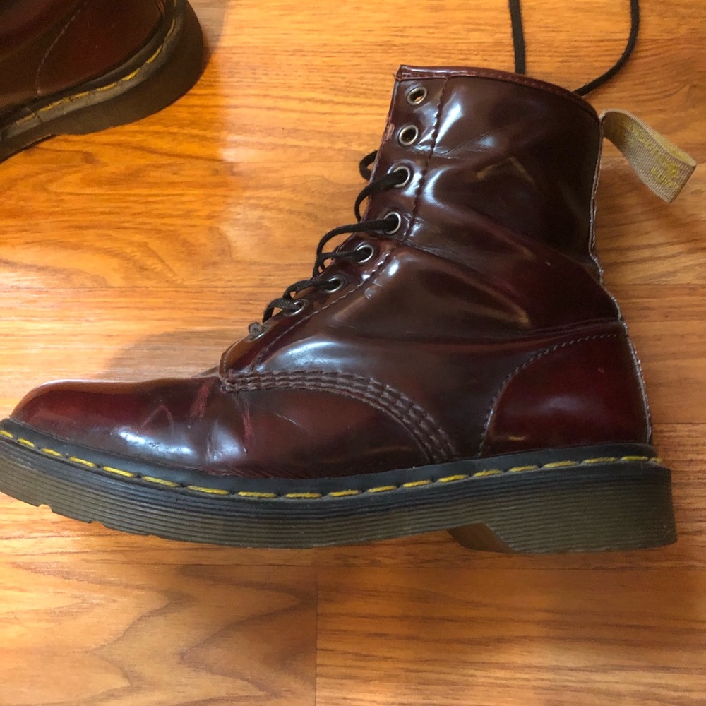 Dr. Marten’s 1460 8-Eye Boots Cherry Red